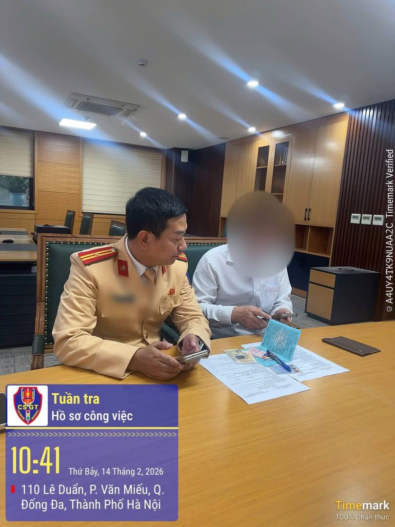 H&agrave;nh vi quen thuộc của hầu hết t&agrave;i xế &ocirc; t&ocirc;, xe m&aacute;y ng&agrave;y Tết c&oacute; thể bị phạt tới h&agrave;ng chục triệu đồng- Ảnh 3.