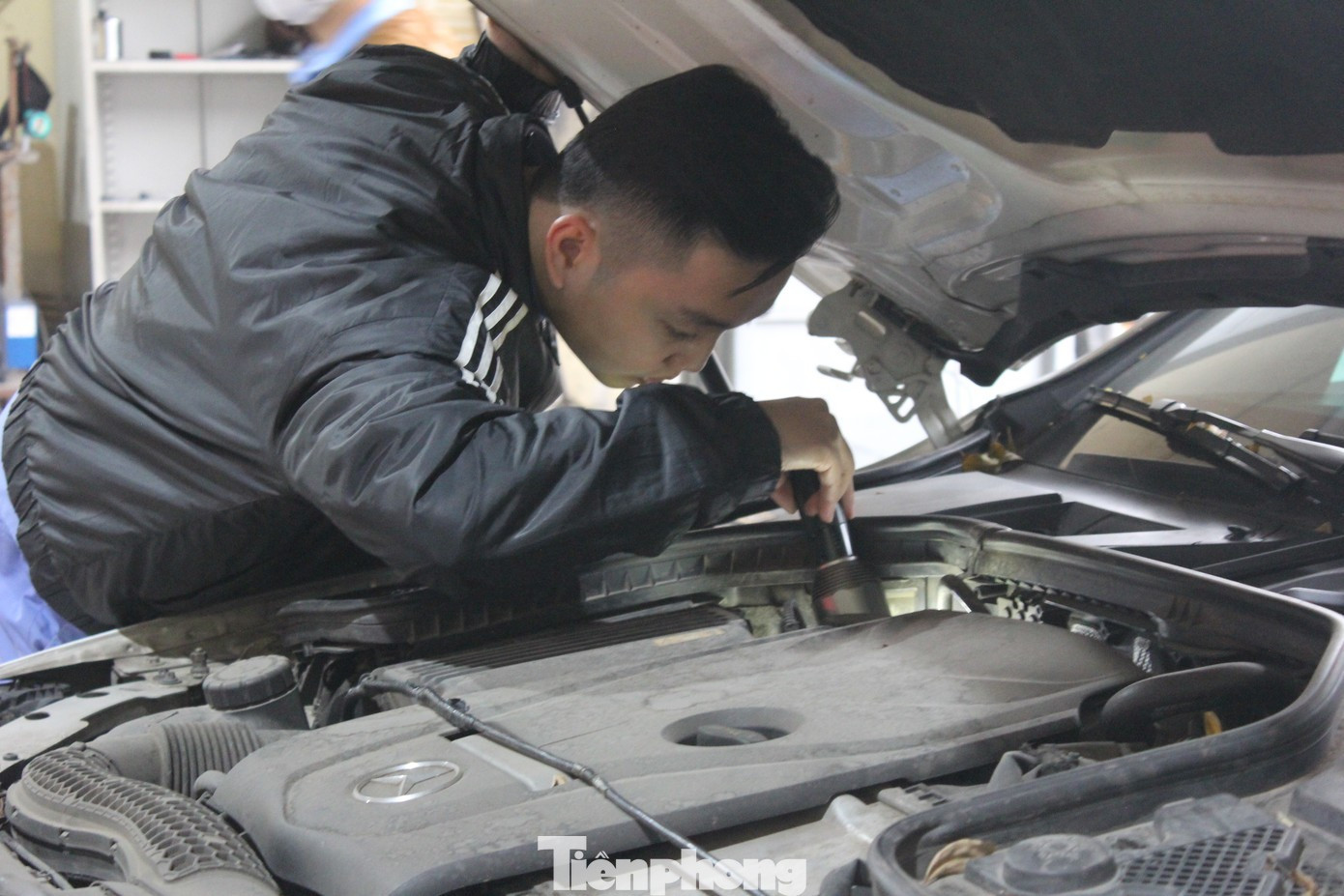 'Siết' quy định kh&iacute; thải từ 1/3: Nhiều &ocirc; t&ocirc; nguy cơ trượt đăng kiểm- Ảnh 2.