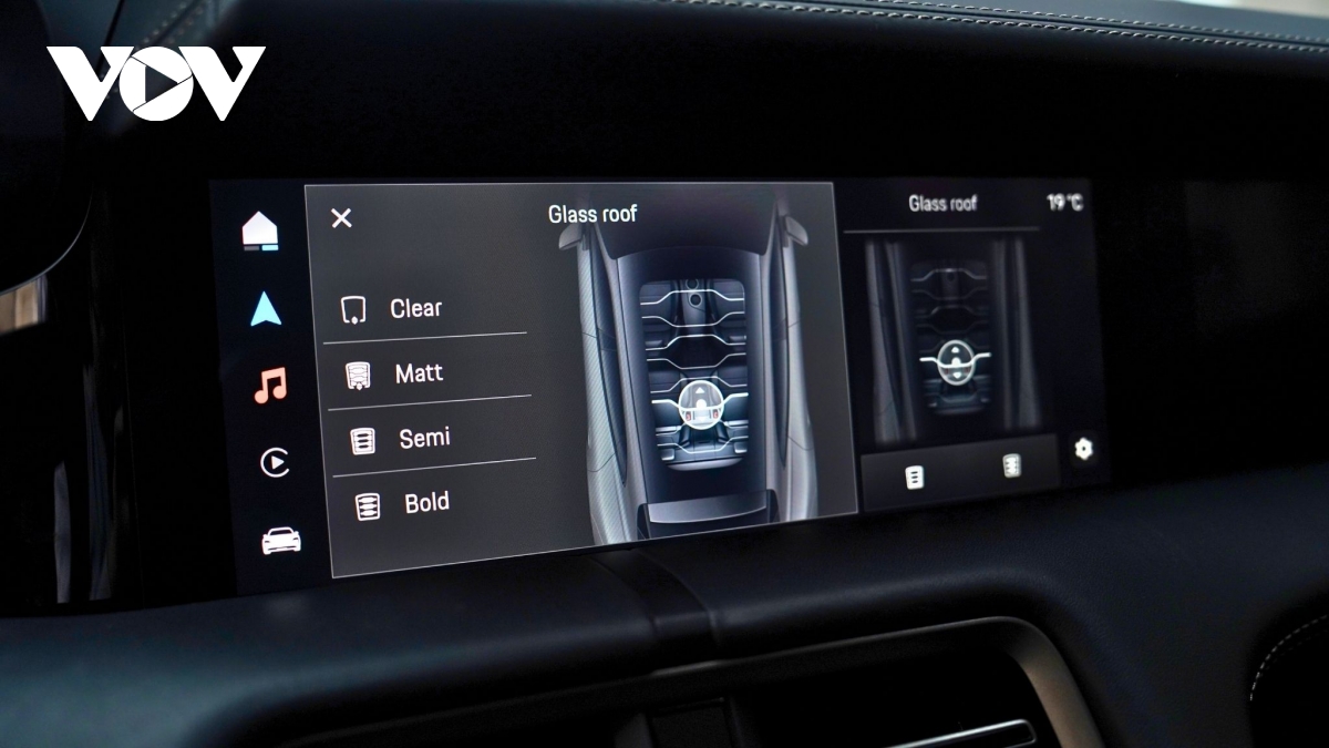 Ngắm Porsche Taycan Turbo Cross Turismo m&agrave;u độc lạ gi&aacute; gần 9 tỷ đồng- Ảnh 31.