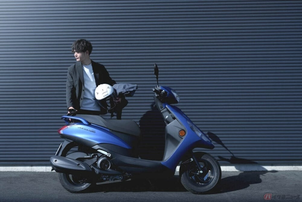 Lộ diện kẻ ngáng đường Honda Lead: Xe ga Yamaha siêu nhẹ 100kg, cốp "nuốt trọn" thế giới, đổ 1 lít xăng đi 52km!- Ảnh 4. Lộ diện kẻ ngáng đường Honda Lead: Xe ga Yamaha siêu nhẹ 100kg, cốp "nuốt trọn" thế giới, đổ 1 lít xăng đi 52km!- Ảnh 4.