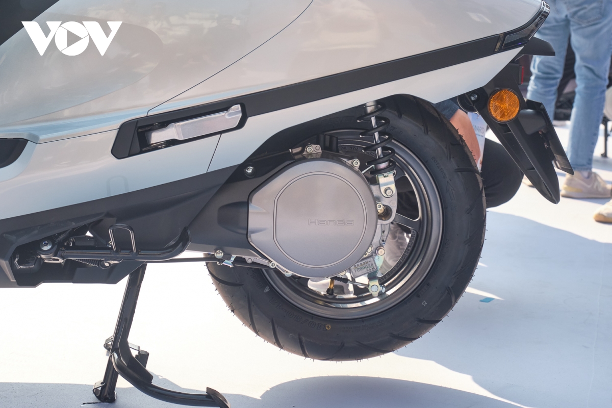 Cận cảnh Honda UC3 - xe m&aacute;y điện sắp b&aacute;n tại Việt Nam- Ảnh 4.