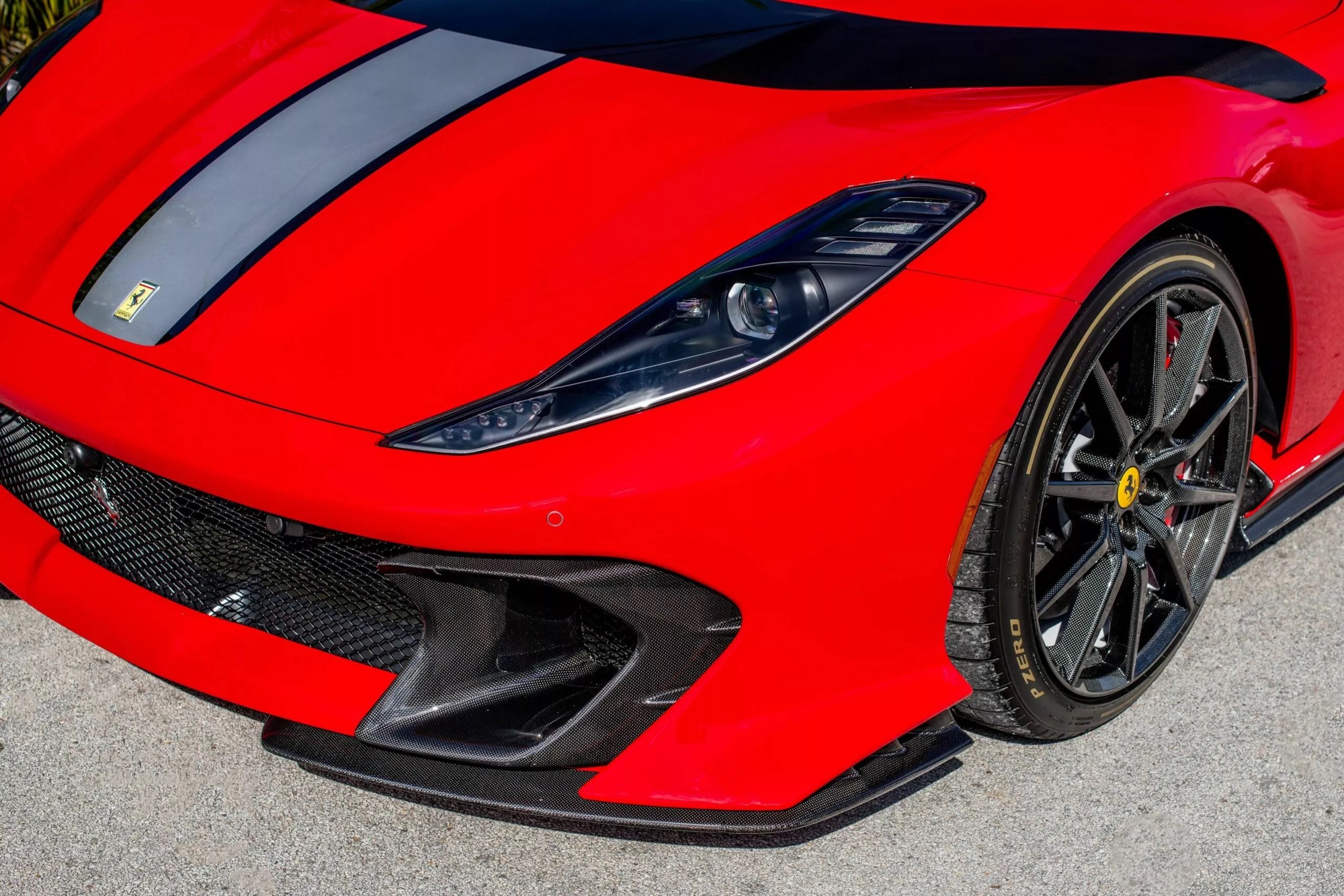 Giữ chiếc siêu xe này hời hơn ôm vàng: Vừa được tiếng ‘dân chơi’, vừa lãi gần gấp 4 trong chưa đầy 3 năm- Ảnh 7. Giữ chiếc siêu xe này hời hơn ôm vàng: Vừa được tiếng ‘dân chơi’, vừa lãi gần gấp 4 trong chưa đầy 3 năm- Ảnh 7.