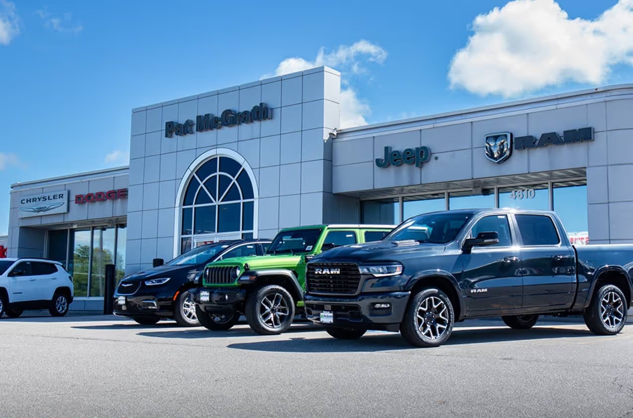 Hàng loạt xe Jeep, RAM và Chrysler bị triệu hồi, khuyến nghị tạm dừng sử dụng tại Việt Nam, có cả những xe không thuộc diện nhập khẩu chính hãng- Ảnh 3. Hàng loạt xe Jeep, RAM và Chrysler bị triệu hồi, khuyến nghị tạm dừng sử dụng tại Việt Nam, có cả những xe không thuộc diện nhập khẩu chính hãng- Ảnh 3.