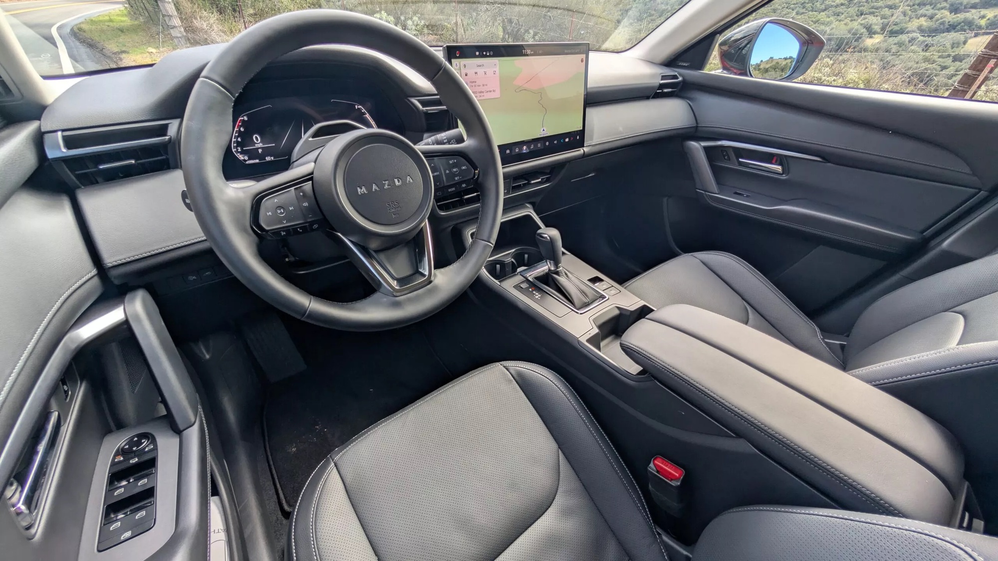 Người Việt đang chờ mua Mazda CX-5 2026 n&ecirc;n đọc b&agrave;i n&agrave;y: Cao gần 2m vẫn ngồi thoải m&aacute;i, phuộc đ&atilde; 'ngon' hơn, kh&ocirc;ng ngại 'va' trực tiếp CR-V, Tucson- Ảnh 6.