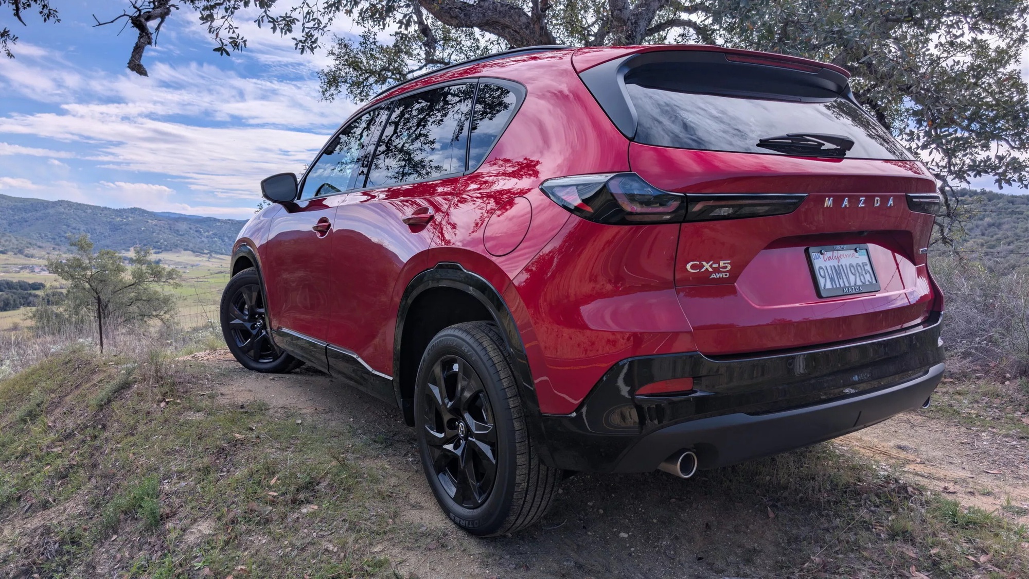 Người Việt đang chờ mua Mazda CX-5 2026 n&ecirc;n đọc b&agrave;i n&agrave;y: Cao gần 2m vẫn ngồi thoải m&aacute;i, phuộc đ&atilde; 'ngon' hơn, kh&ocirc;ng ngại 'va' trực tiếp CR-V, Tucson- Ảnh 13.