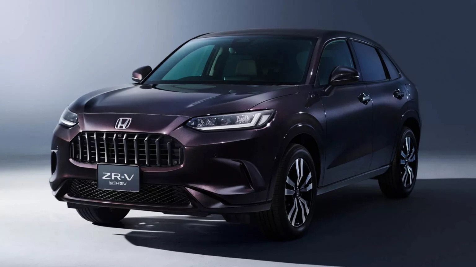 Honda ZR-V 2026 ra mắt: Chỉ dùng máy hybrid như CR-V, có AWD, tiện nghi nội thất cực xịn ngay từ bản rẻ nhất- Ảnh 4. Honda ZR-V 2026 ra mắt: Chỉ dùng máy hybrid như CR-V, có AWD, tiện nghi nội thất cực xịn ngay từ bản rẻ nhất- Ảnh 4.