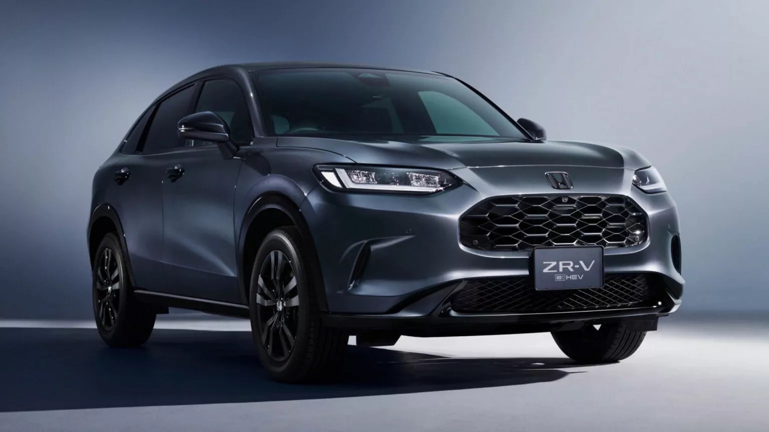 Honda ZR-V 2026 ra mắt: Chỉ dùng máy hybrid như CR-V, có AWD, tiện nghi nội thất cực xịn ngay từ bản rẻ nhất- Ảnh 2. Honda ZR-V 2026 ra mắt: Chỉ dùng máy hybrid như CR-V, có AWD, tiện nghi nội thất cực xịn ngay từ bản rẻ nhất- Ảnh 2.