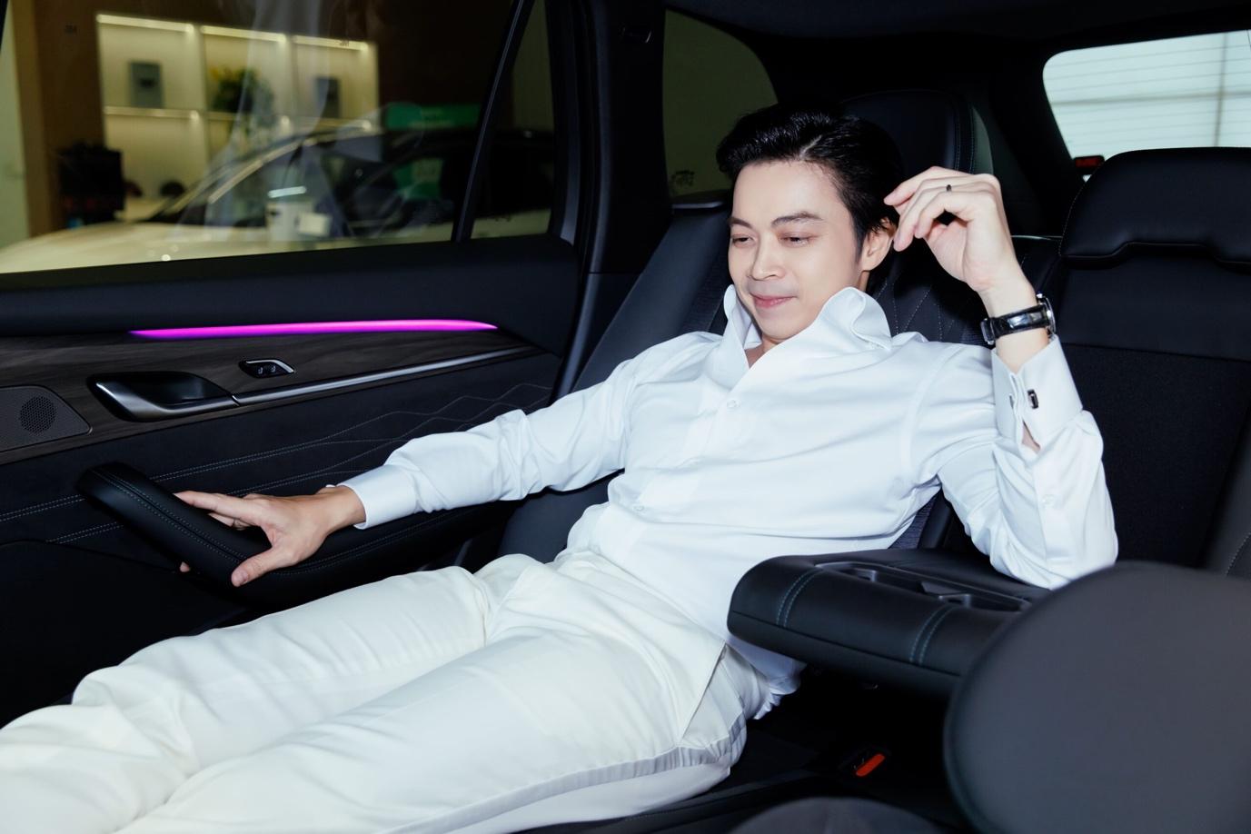 Geely Monjaro định nghĩa lại SUV hạng sang bằng cấu hình "khủng" và mức giá sốc- Ảnh 4. Geely Monjaro định nghĩa lại SUV hạng sang bằng cấu hình "khủng" và mức giá sốc- Ảnh 4.