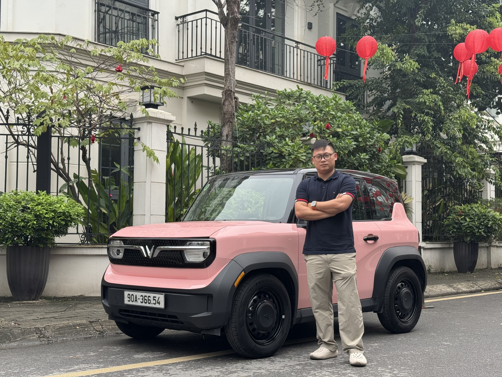 Chạy 4.000km/tháng, chủ xe VinFast VF 3: ‘Xe điện giờ tiện như xe xăng, đã thử cung Hà Nội-Huế ngon lành’- Ảnh 1. Chạy 4.000km/tháng, chủ xe VinFast VF 3: ‘Xe điện giờ tiện như xe xăng, đã thử cung Hà Nội-Huế ngon lành’- Ảnh 1.