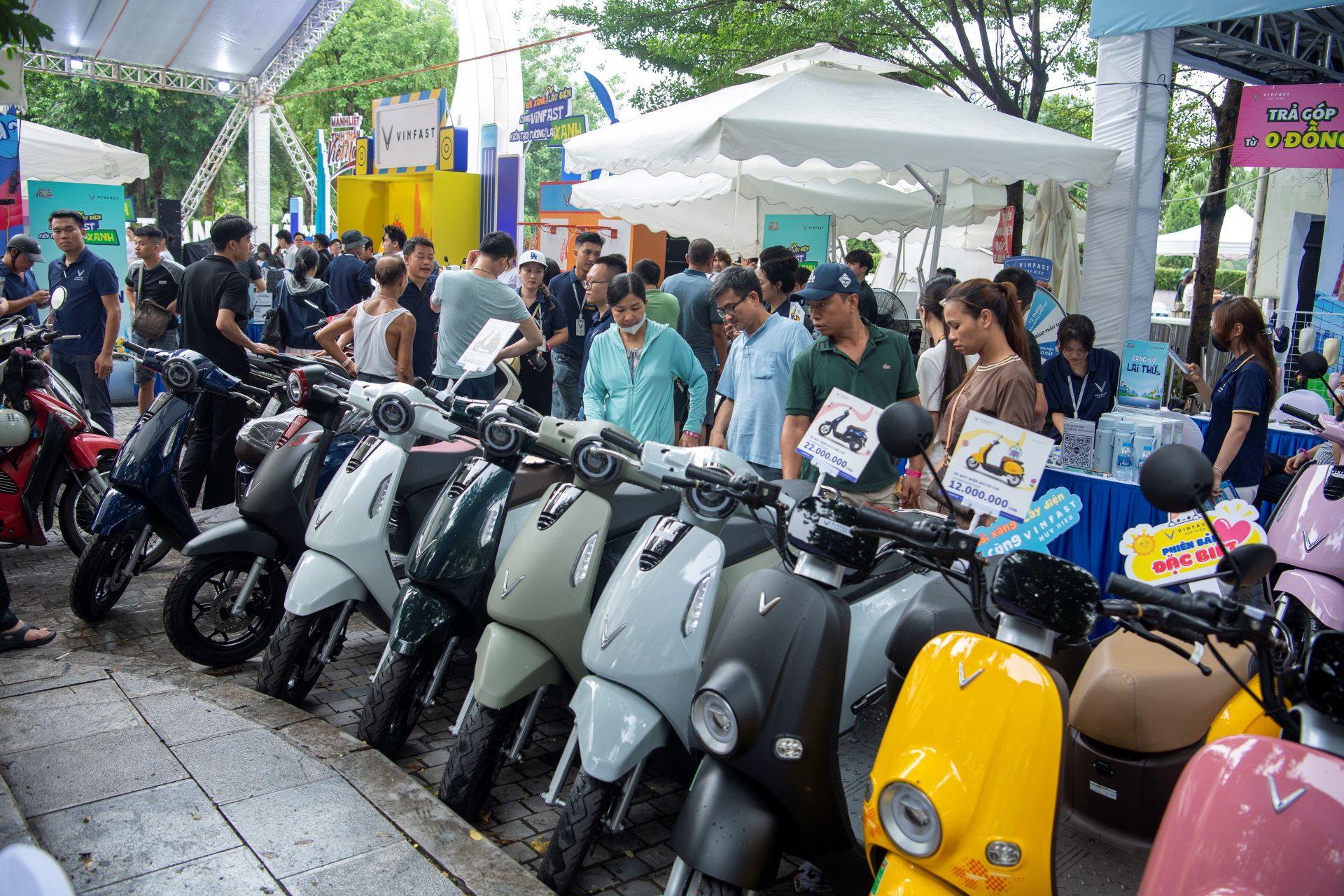 VinFast định nghĩa lại ti&ecirc;u chuẩn xe m&aacute;y điện với quy hoạch c&aacute;c d&ograve;ng xe đầy đủ &ldquo;từ A tới Z&rdquo;- Ảnh 1.