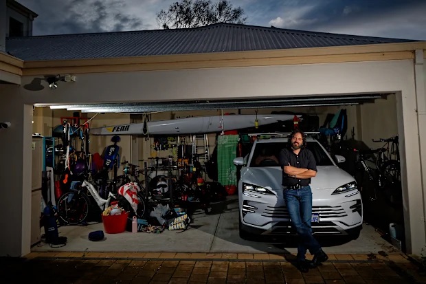 Sắm SUV Trung Quốc ‘full option’ giá rẻ, chủ xe không chê chất lượng nhưng phải ngậm ngùi vì điều này- Ảnh 1. Sắm SUV Trung Quốc ‘full option’ giá rẻ, chủ xe không chê chất lượng nhưng phải ngậm ngùi vì điều này- Ảnh 1.