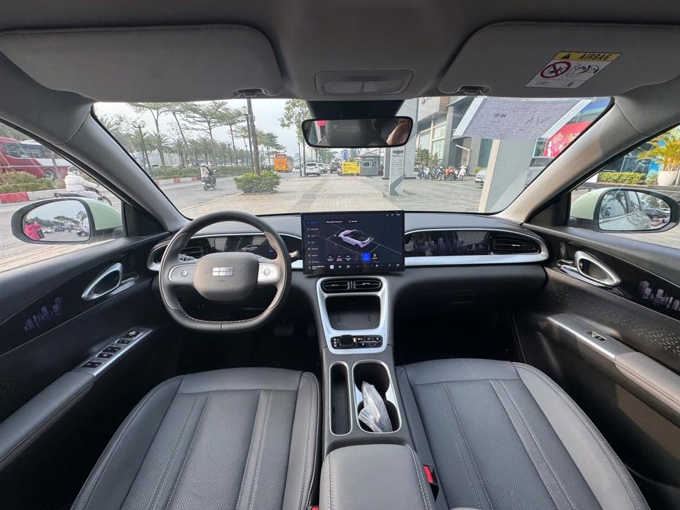 Geely EX2 lần đầu được 'nh&aacute; h&agrave;ng' ch&iacute;nh h&atilde;ng tại Việt Nam: Gi&aacute; đồn đo&aacute;n khoảng 500 triệu đồng, m&agrave;n h&igrave;nh lớn, c&oacute; ADAS- Ảnh 4.