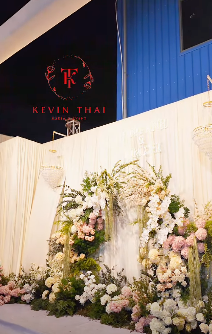 Đ&aacute;m cưới g&acirc;y ch&uacute; &yacute; tại Hải Hậu: Rạp cưới rộng 1.000m2, d&agrave;n xe moto tiền tỷ rước d&acirc;u- Ảnh 7.