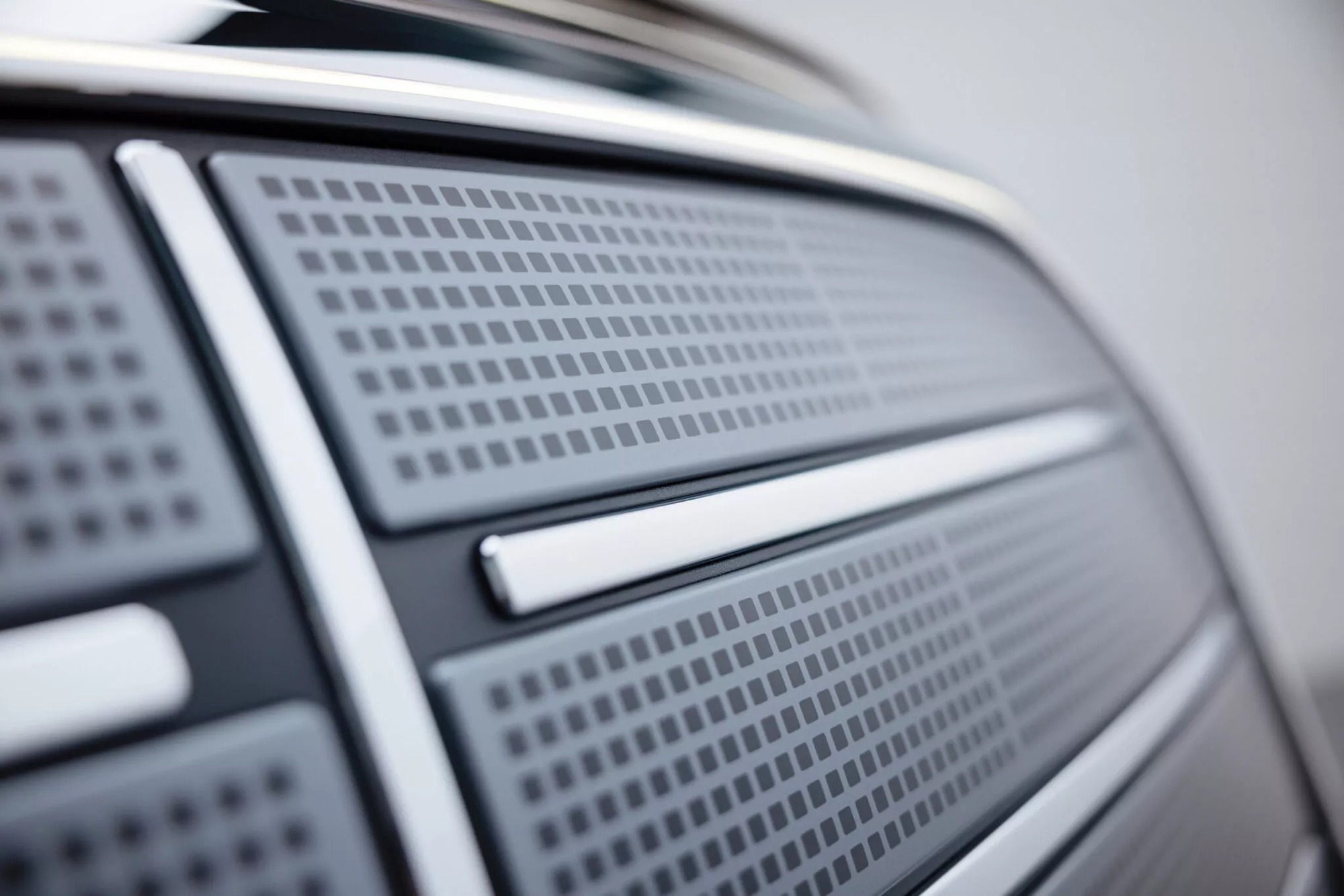 Mercedes-Benz VLE trình làng: Minivan điện đi hơn 700 km, nội thất màn hình 8K như máy bay riêng- Ảnh 8. Mercedes-Benz VLE trình làng: Minivan điện đi hơn 700 km, nội thất màn hình 8K như máy bay riêng- Ảnh 8.