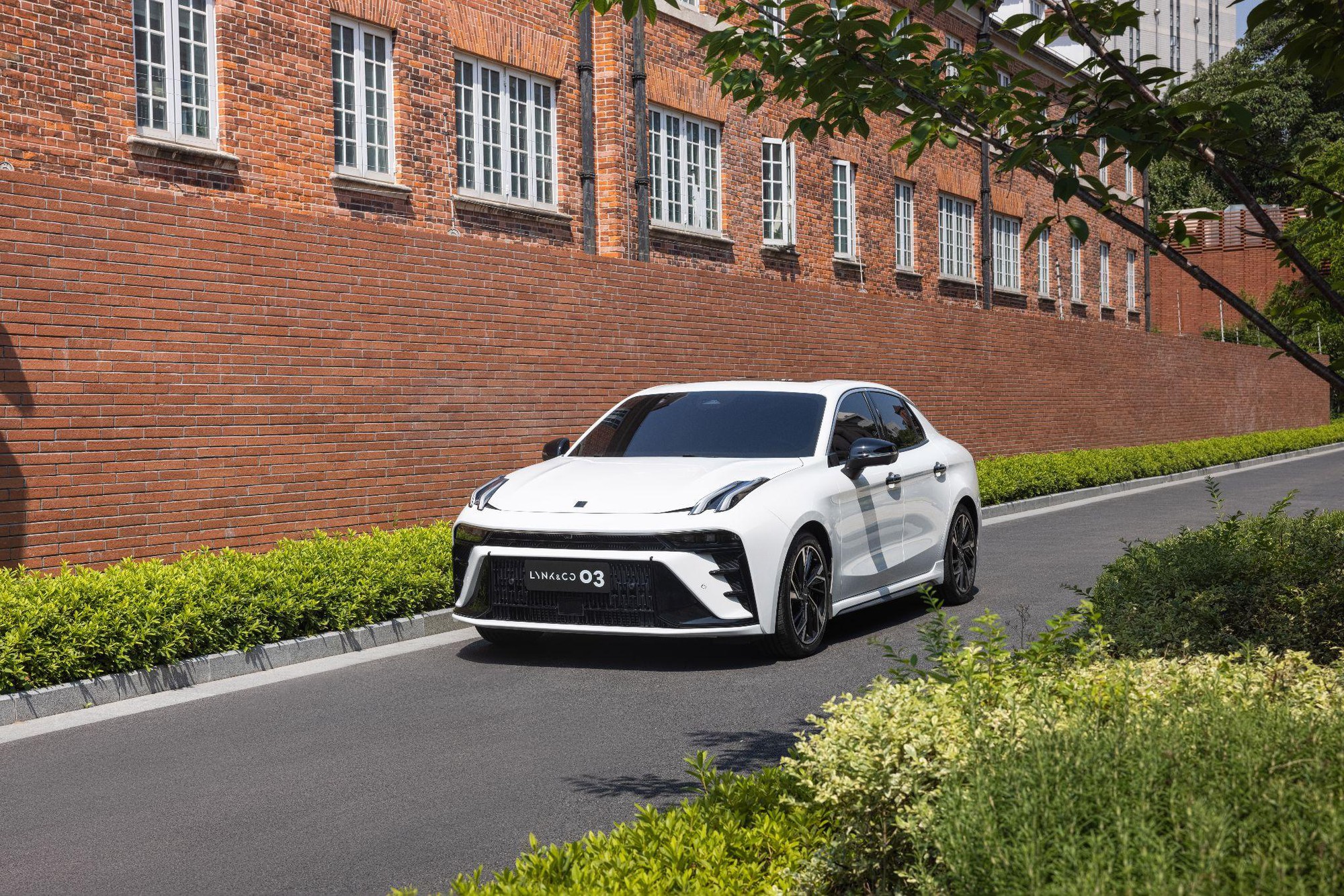 Lynk & Co Việt Nam triển khai chính sách bán hàng hấp dẫn trong tháng 3/2026- Ảnh 3. Lynk & Co Việt Nam triển khai chính sách bán hàng hấp dẫn trong tháng 3/2026- Ảnh 3.