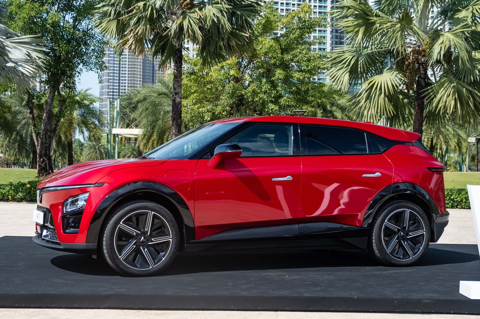 Chủ xe VinFast VF 7: Đừng mua xe điện nếu chưa đi xe xăng- Ảnh 2.