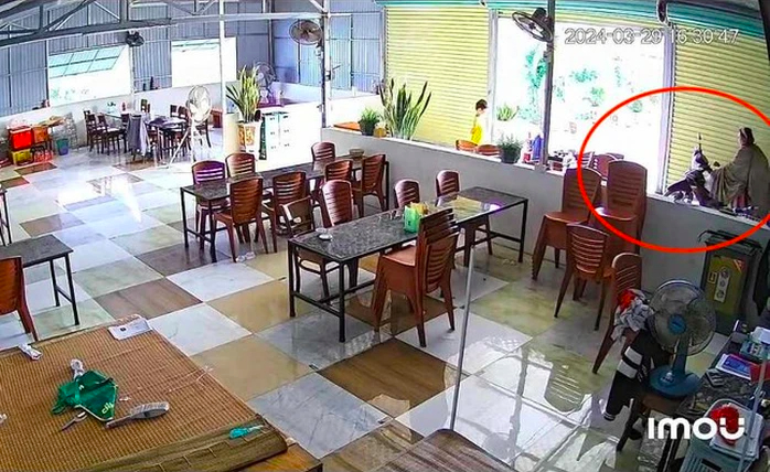 "Hot girl mạng x&atilde; hội" trộm xe m&aacute;y của người d&acirc;n, để lại xe cũ hết xăng b&ecirc;n đường- Ảnh 2.