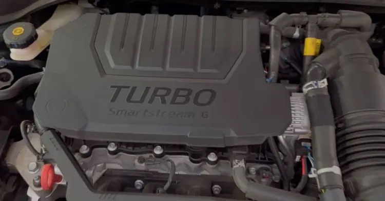 Soi chi tiết Hyundai Accent mới ra mắt: C&oacute; ghế chủ tịch, giữ l&agrave;n như xe sang, sẵn s&agrave;ng khiến Vios v&agrave; City 'to&aacute;t mồ h&ocirc;i'- Ảnh 7.