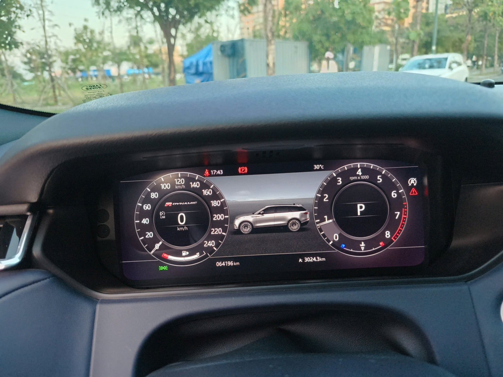 Hoa hậu Kỳ Duy&ecirc;n b&aacute;n Range Rover Velar sau gần 6 năm: Xe đi 64.000 km, gi&aacute; chỉ khoảng một nửa l&uacute;c mua- Ảnh 8.