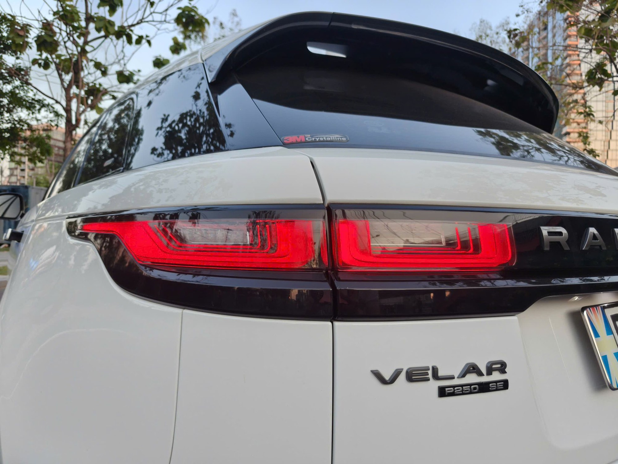 Hoa hậu Kỳ Duy&ecirc;n b&aacute;n Range Rover Velar sau gần 6 năm: Xe đi 64.000 km, gi&aacute; chỉ khoảng một nửa l&uacute;c mua- Ảnh 6.