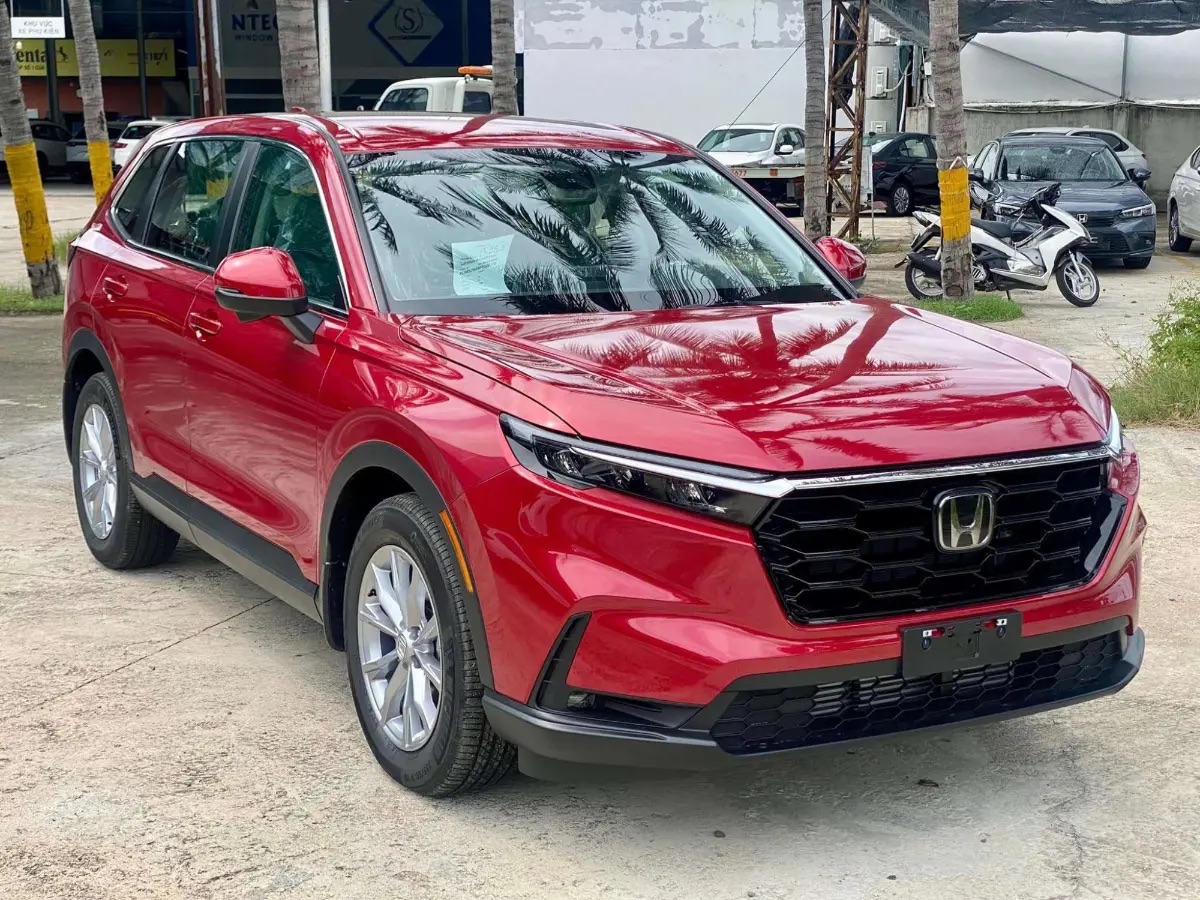 Honda CR-V bản xăng n&acirc;ng cấp tại Việt Nam: Gi&aacute; từ 1,039 tỷ đồng, m&agrave;n h&igrave;nh lớn, th&ecirc;m LaneWatch v&agrave; cảm biến cạnh tranh CX-5- Ảnh 1.