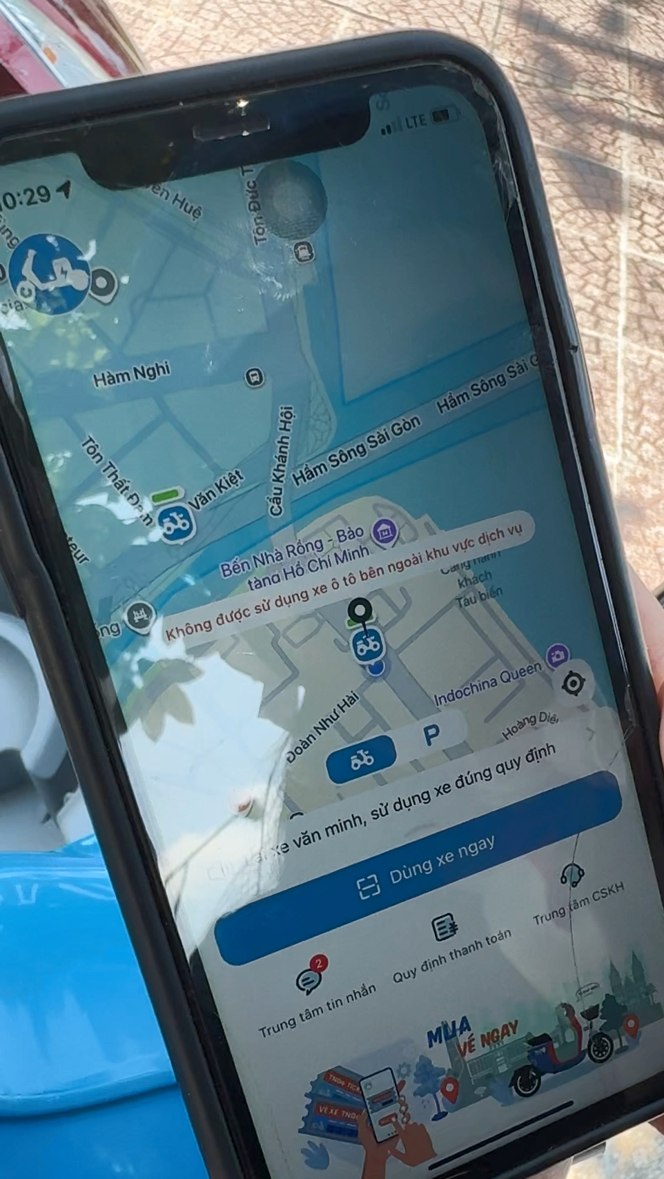 Đi thử xe đạp điện c&ocirc;ng cộng ở TP.HCM: Mở xe trong v&agrave;i gi&acirc;y nhưng c&oacute; những pha &ldquo;đứng h&igrave;nh&rdquo;- Ảnh 2.