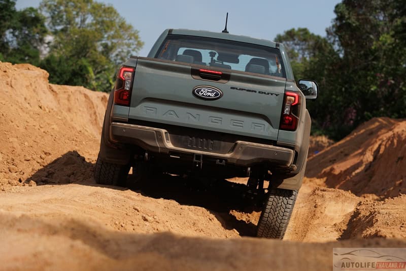 Ford tung Ranger 'bản tải nặng': Tải trọng 3,5 tấn như xe tải, kh&ocirc;ng c&oacute; đối thủ khi về Việt Nam- Ảnh 3.