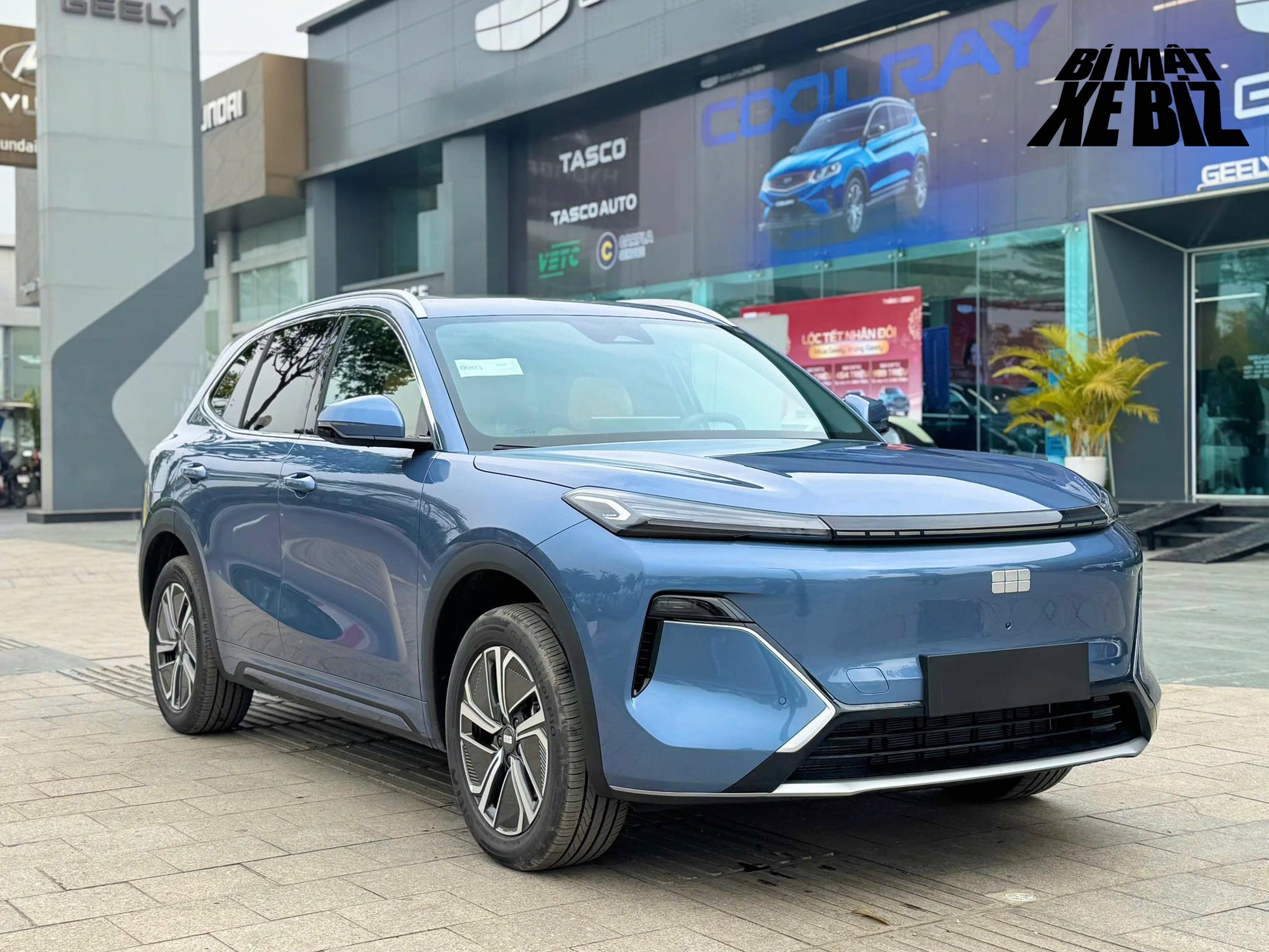 Geely EX5 hybrid lần đầu được nh&aacute; h&agrave;ng ch&iacute;nh h&atilde;ng tại Việt Nam, th&ecirc;m lựa chọn cho những ai 'lười sạc' m&agrave; vẫn muốn tiết kiệm, ăn xăng chỉ ngang xe m&aacute;y- Ảnh 6.