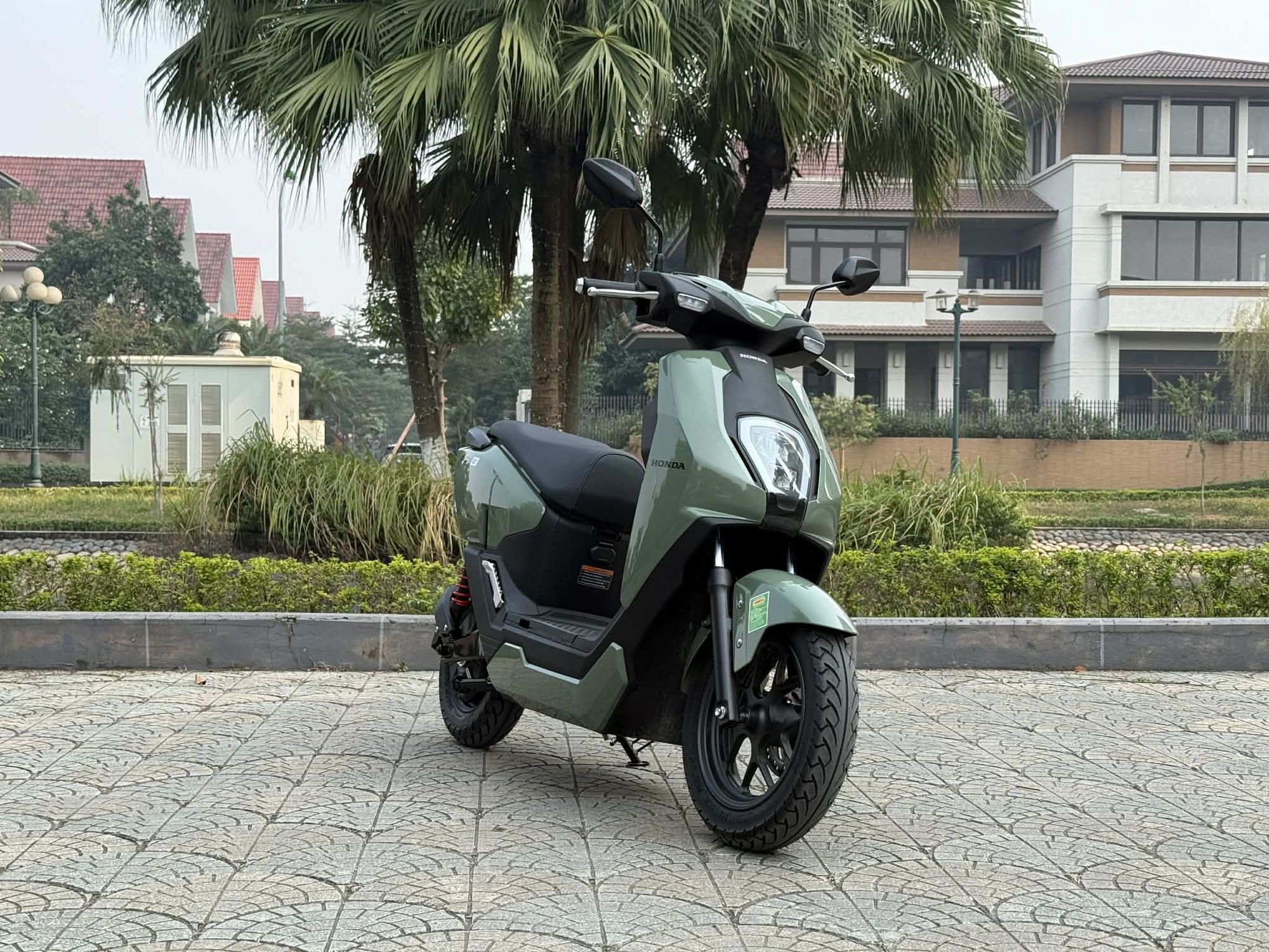 Chủ xe Honda ICON e: chia sẻ sau 1.500 km sử dụng: Vận h&agrave;nh ổn, cốp rộng nhưng c&ograve;n điểm chưa như kỳ vọng- Ảnh 2.