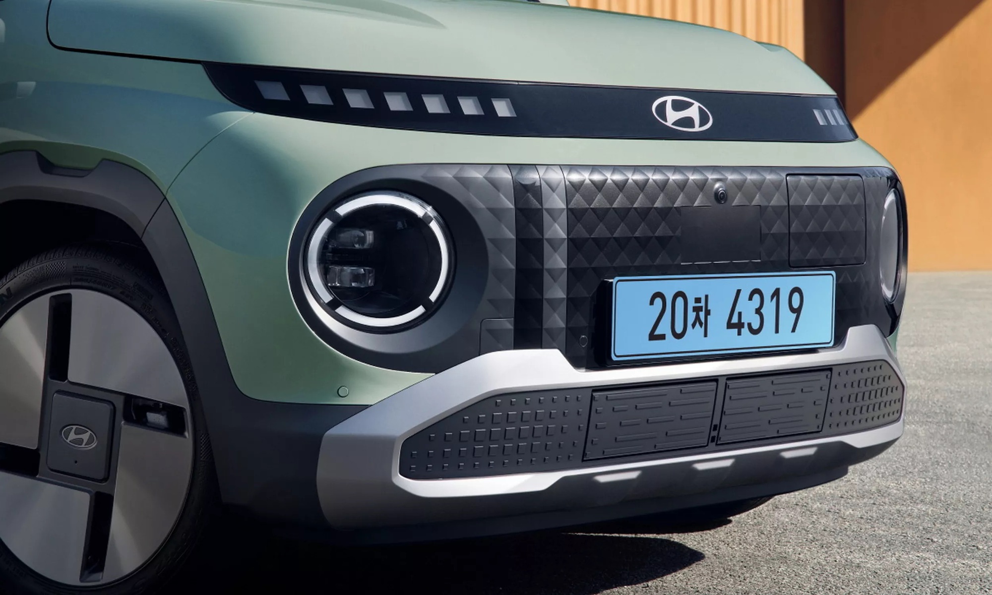 Hyundai Casper - SUV nhỏ hơn Venue th&ecirc;m bản cao cấp: Gi&aacute; quy đổi hơn 640 triệu đồng, vật liệu cao cấp, loa hay hơn, c&oacute; cửa sổ trời, đủ ADAS- Ảnh 3.