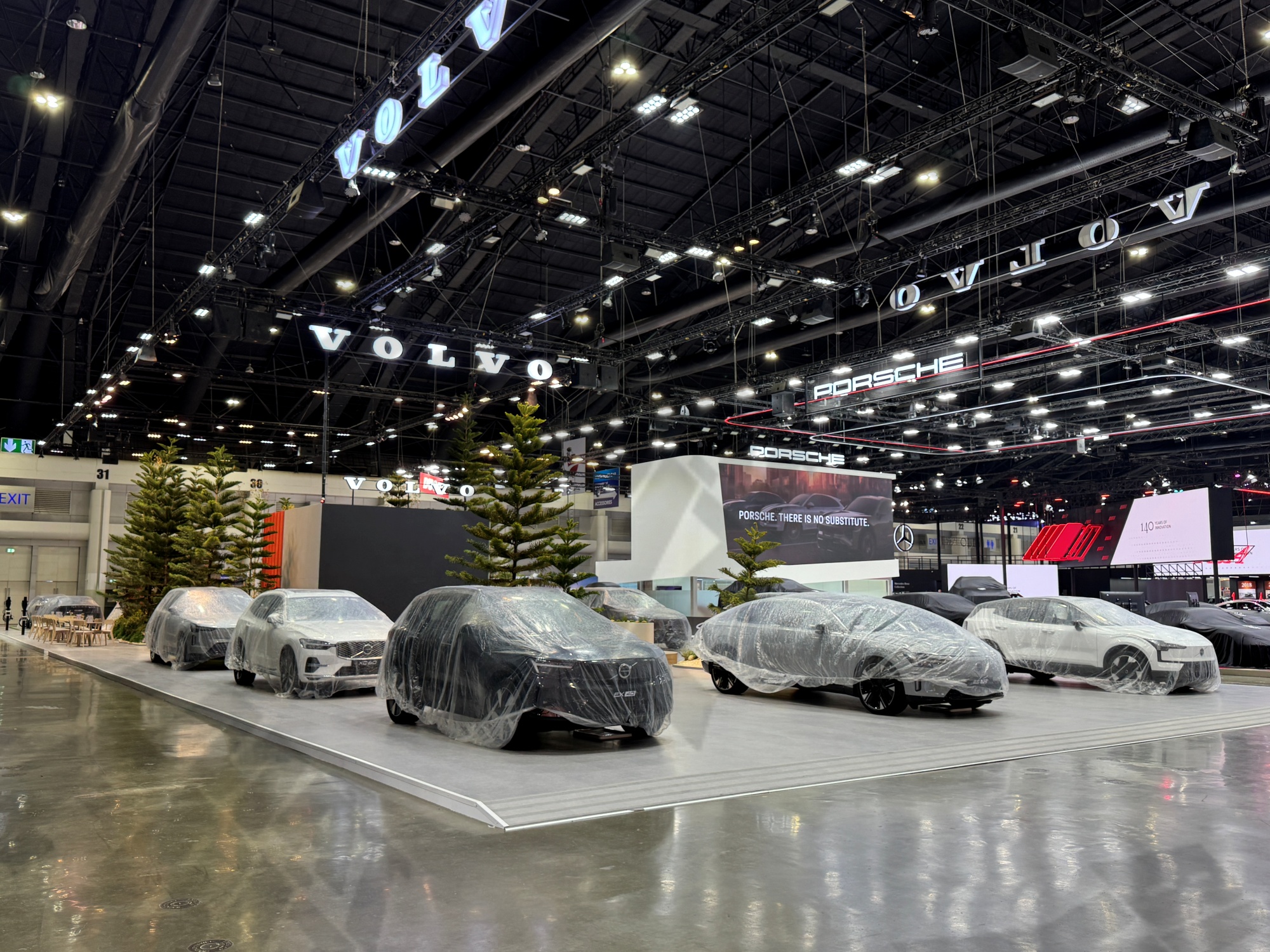 Triển lãm ô tô Bangkok 2026 trước giờ G: Land Cruiser FJ, Ranger, Hilux và hàng loạt xe hot chờ về Việt Nam, gian Nissan quyết giấu bài tới phút cuối- Ảnh 2. Triển lãm ô tô Bangkok 2026 trước giờ G: Land Cruiser FJ, Ranger, Hilux và hàng loạt xe hot chờ về Việt Nam, gian Nissan quyết giấu bài tới phút cuối- Ảnh 2.