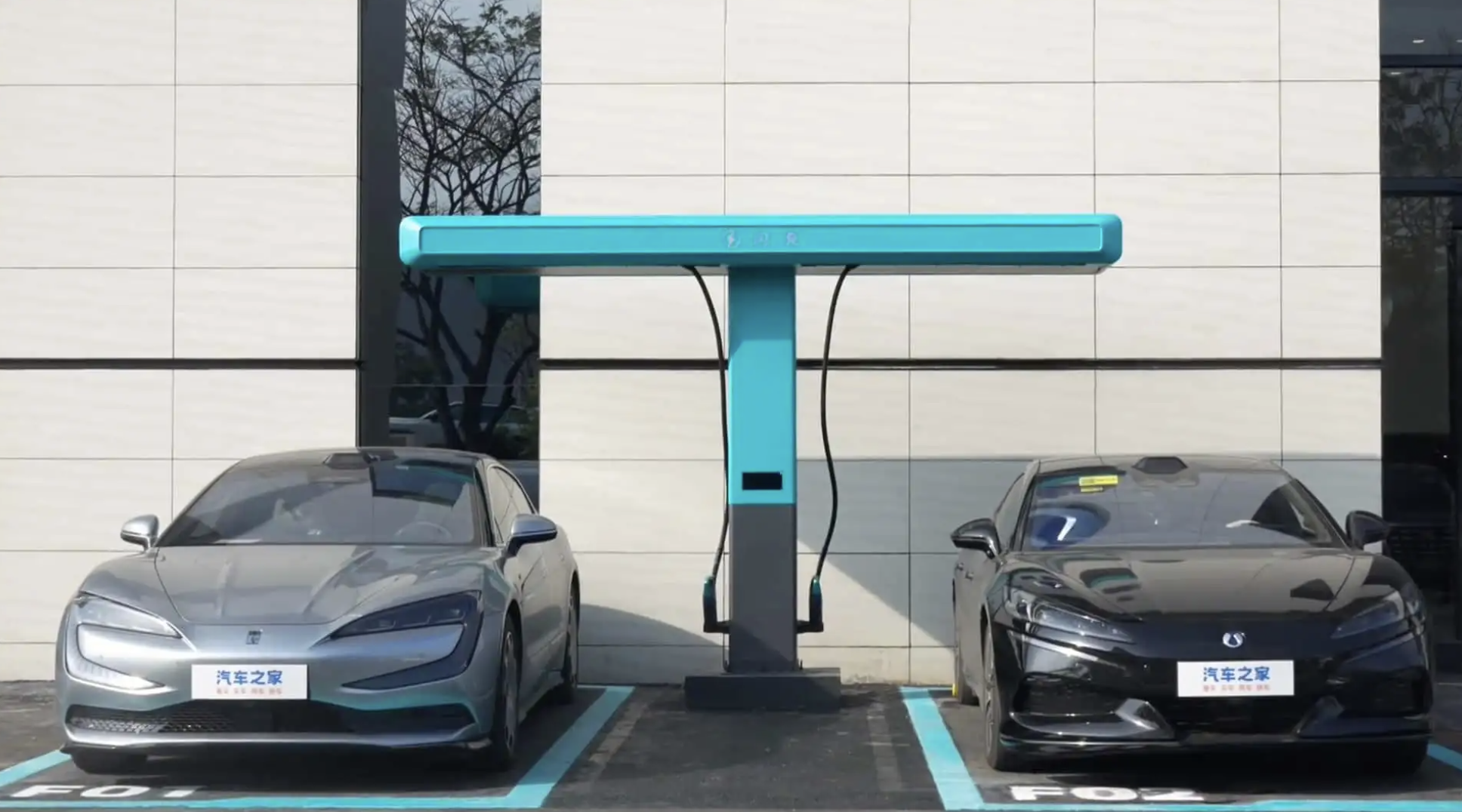 5 con số ấn tượng về công nghệ sạc Flash của BYD cho thấy xe điện đang tiến gần trải nghiệm tiện như đổ xăng- Ảnh 1. 5 con số ấn tượng về công nghệ sạc Flash của BYD cho thấy xe điện đang tiến gần trải nghiệm tiện như đổ xăng- Ảnh 1.