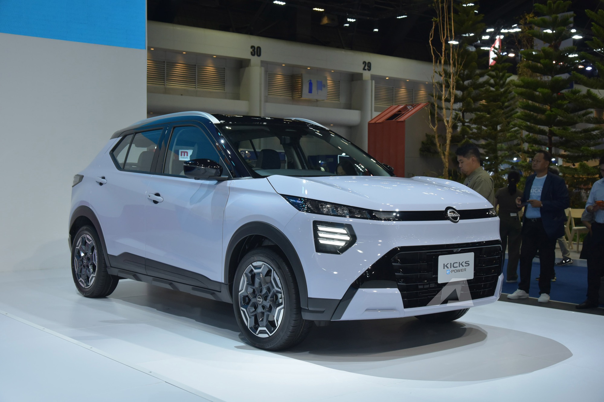 Nissan Kicks 2026 trình làng: Ngoại hình mới hầm hố hơn, thêm màn hình 12,3 inch, giá quy đổi từ 668 triệu đồng- Ảnh 1. Nissan Kicks 2026 trình làng: Ngoại hình mới hầm hố hơn, thêm màn hình 12,3 inch, giá quy đổi từ 668 triệu đồng- Ảnh 1.