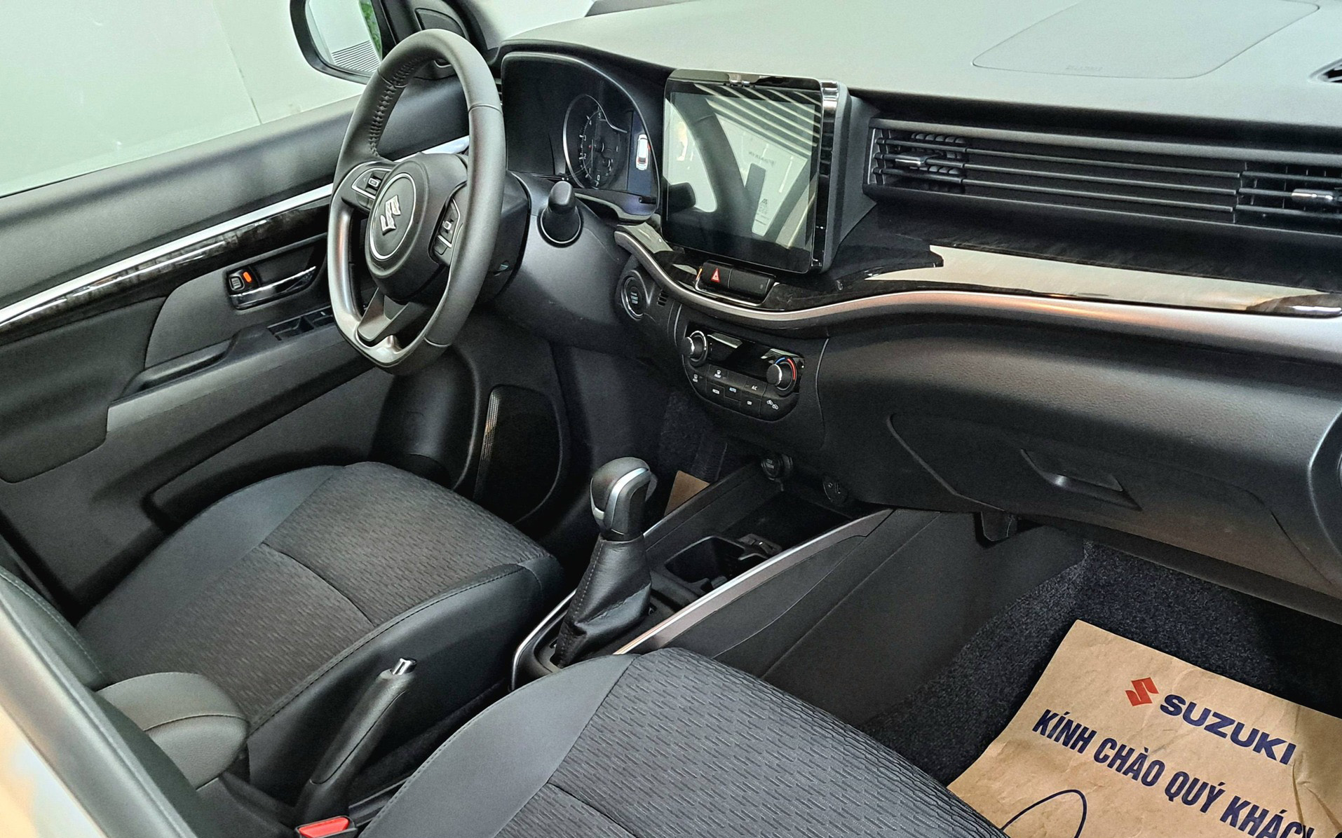 Đ&acirc;y l&agrave; 5 lựa chọn MPV 7 chỗ gi&aacute; dưới 800 triệu đồng vừa hiện đại, vừa c&oacute; chi ph&iacute; vận h&agrave;nh rẻ cho gia đ&igrave;nh- Ảnh 8.