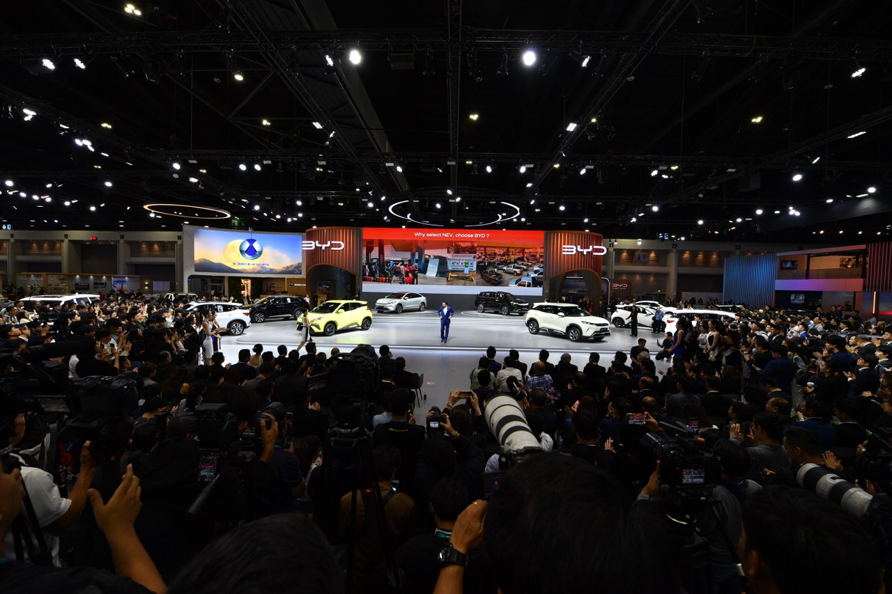 &lsquo;Ph&aacute; đảo&rsquo; BIMS 2026 với gian h&agrave;ng gần 3.000 m2, BYD tung liền 4 &lsquo;&aacute;t chủ b&agrave;i&rsquo; mới, quyết đấu xe xăng tại Đ&ocirc;ng Nam &Aacute;- Ảnh 10.