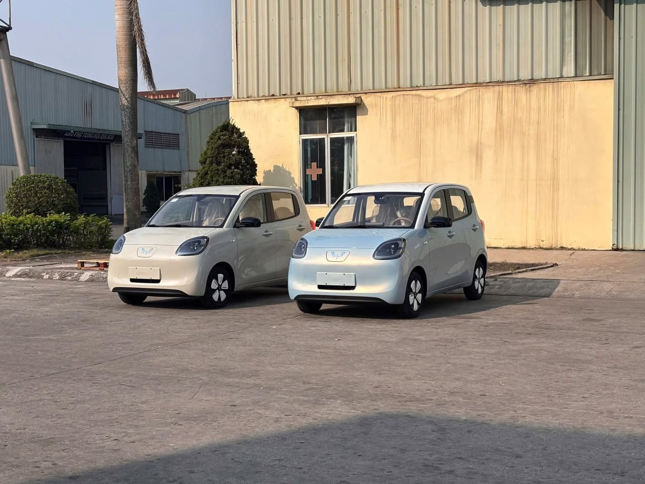 Wuling Macaron nhận cọc tại Việt Nam: Giá dự kiến từ 269 triệu, ra mắt tháng 6, bản 5 cửa rộng rãi, đã có sạc nhanh- Ảnh 1. Wuling Macaron nhận cọc tại Việt Nam: Giá dự kiến từ 269 triệu, ra mắt tháng 6, bản 5 cửa rộng rãi, đã có sạc nhanh- Ảnh 1.