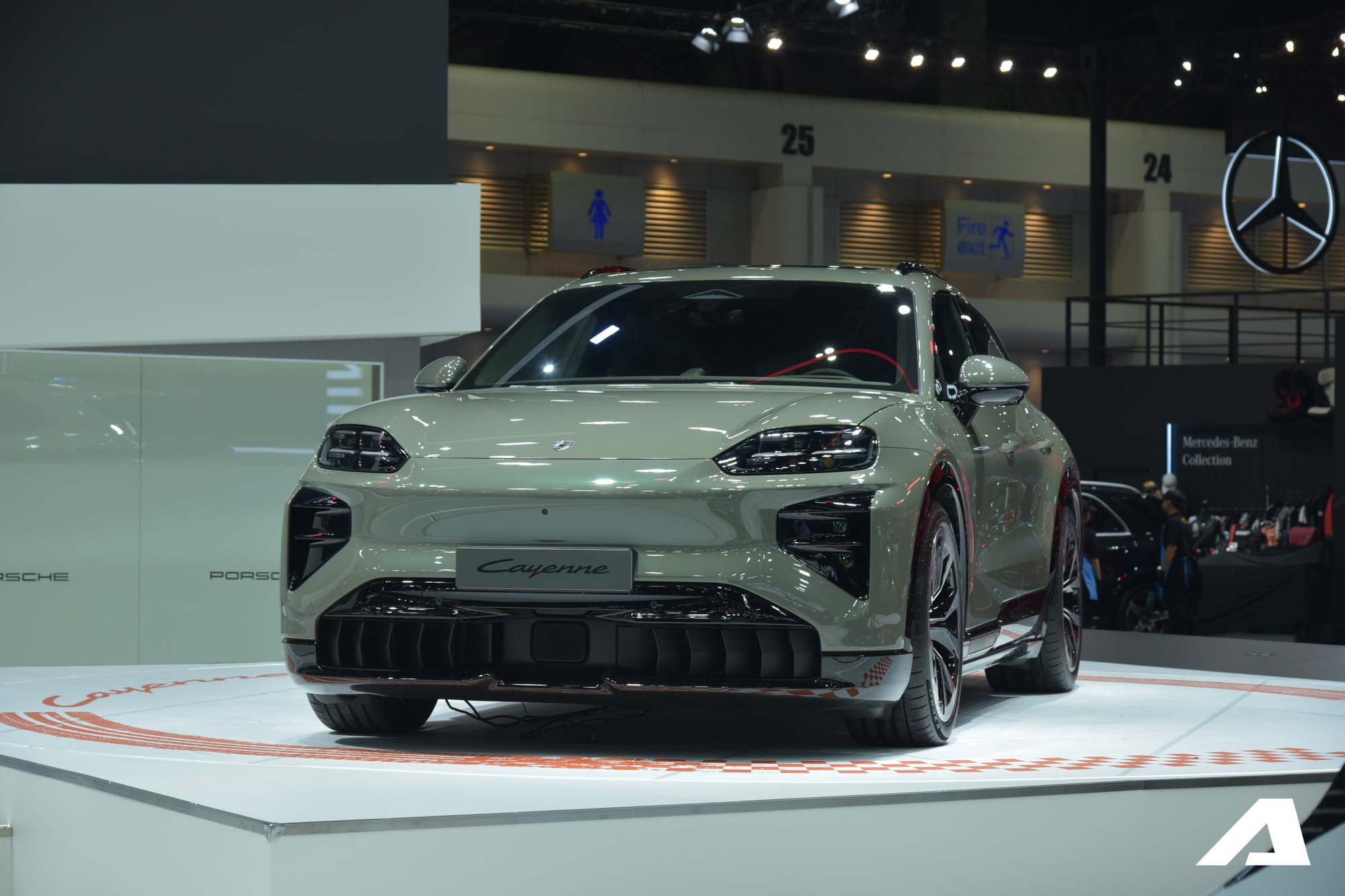 Gửi fan Porsche: Đ&acirc;y l&agrave; những điểm hay tr&ecirc;n Cayenne điện sắp về Việt Nam, gi&aacute; từ 4,72 tỷ đồng nhưng chắc kh&ocirc;ng ai mua gi&aacute; n&agrave;y- Ảnh 2.