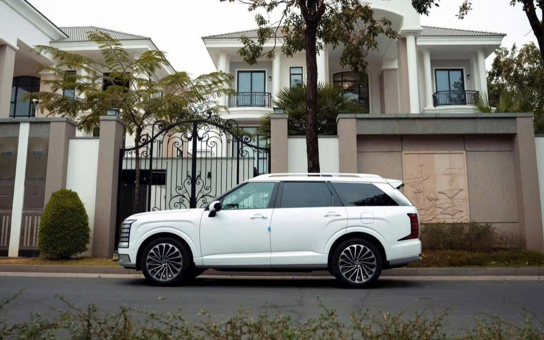 Hyundai Palisade 2026 nhận cọc tại Việt Nam: Thiết kế mới góc cạnh hơn như Range Rover, dễ đổi động cơ hybrid, thêm khó cho Teramont- Ảnh 1. Hyundai Palisade 2026 nhận cọc tại Việt Nam: Thiết kế mới góc cạnh hơn như Range Rover, dễ đổi động cơ hybrid, thêm khó cho Teramont- Ảnh 1.