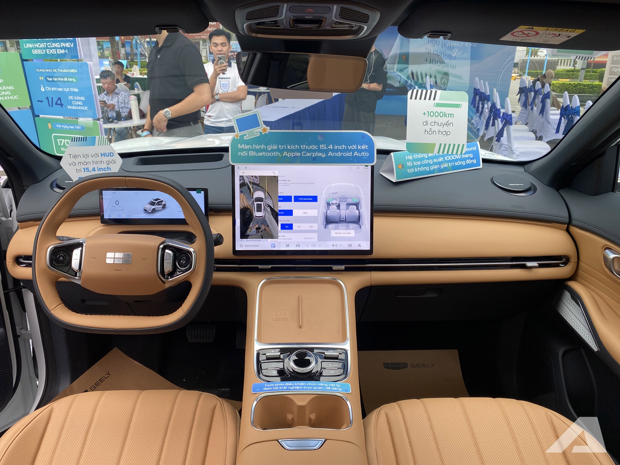 Geely EX5 ra mắt Việt Nam: Giá từ 789 triệu đồng, hybrid có thể chạy điện tới 170km, có ADAS, tiện nghi cao cấp hơn CX-5, Tucson- Ảnh 5. Geely EX5 ra mắt Việt Nam: Giá từ 789 triệu đồng, hybrid có thể chạy điện tới 170km, có ADAS, tiện nghi cao cấp hơn CX-5, Tucson- Ảnh 5.