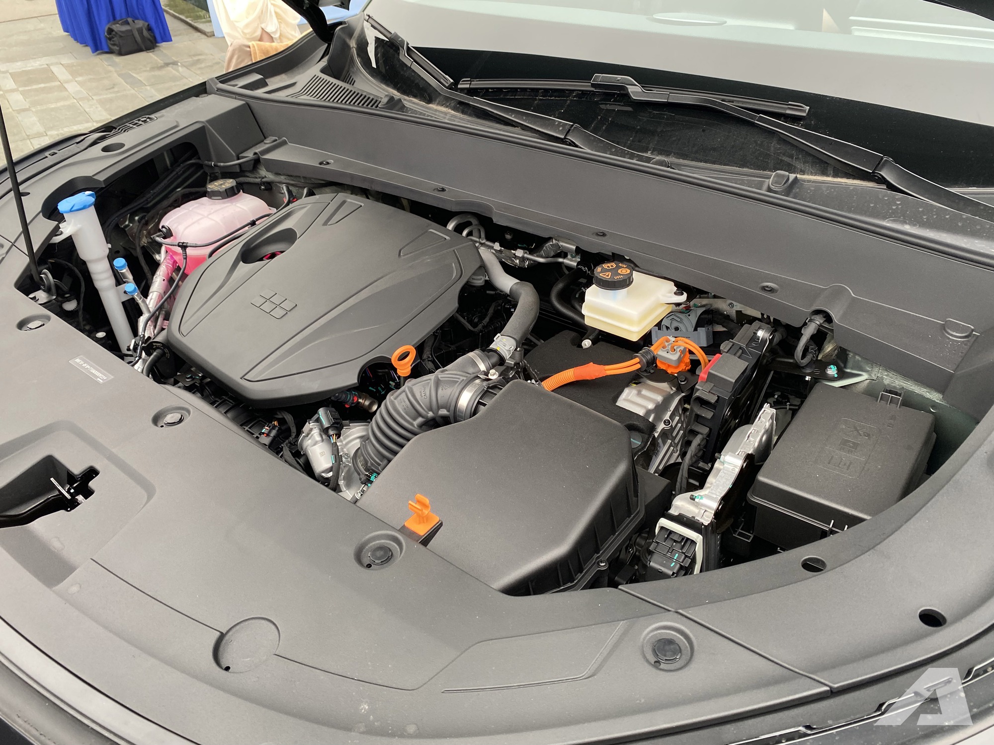 Geely EX5 ra mắt Việt Nam: Giá từ 789 triệu đồng, hybrid có thể chạy điện tới 170km, có ADAS, tiện nghi cao cấp hơn CX-5, Tucson- Ảnh 2. Geely EX5 ra mắt Việt Nam: Giá từ 789 triệu đồng, hybrid có thể chạy điện tới 170km, có ADAS, tiện nghi cao cấp hơn CX-5, Tucson- Ảnh 2.