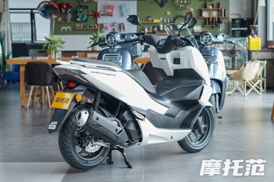 Mẫu xe tay ga giá rẻ của Honda gây chú ý, tiết kiệm đến mức khó tin khiến người dùng bất ngờ khi trải nghiệm thực tế- Ảnh 3. Mẫu xe tay ga giá rẻ của Honda gây chú ý, tiết kiệm đến mức khó tin khiến người dùng bất ngờ khi trải nghiệm thực tế- Ảnh 3.