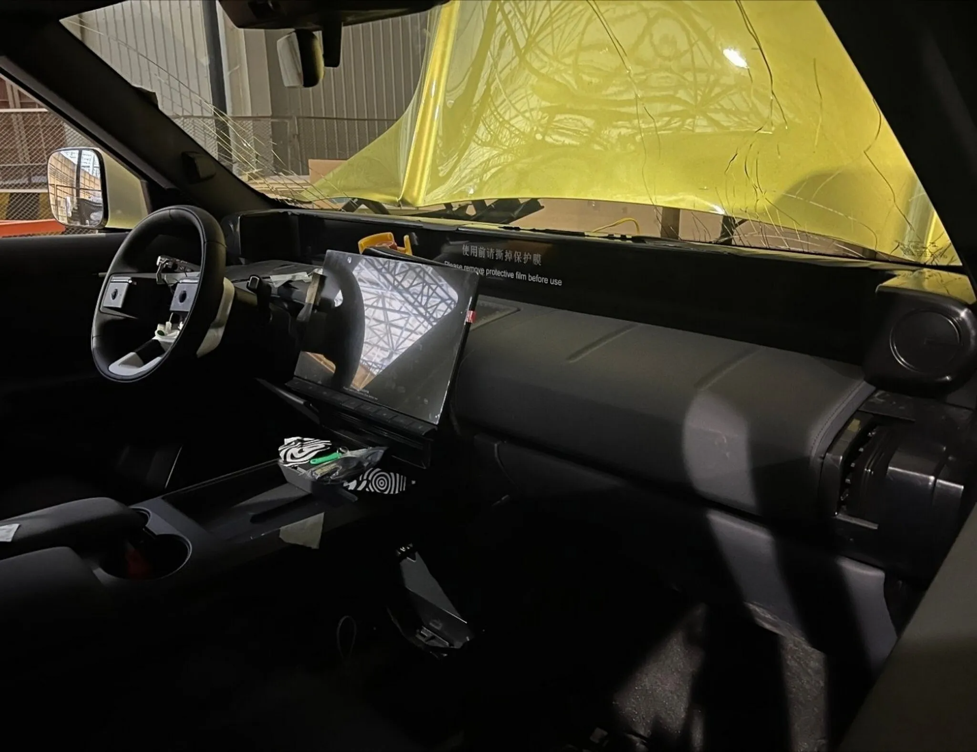 'Huyền thoại' Land Rover Freelander hồi sinh theo cách không ai muốn: Chỉ bán tại Trung Quốc, thiết kế theo phong cách Defender- Ảnh 2. 'Huyền thoại' Land Rover Freelander hồi sinh theo cách không ai muốn: Chỉ bán tại Trung Quốc, thiết kế theo phong cách Defender- Ảnh 2.