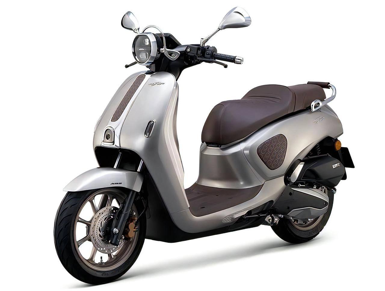 Honda ra mắt xe tay ga mới, ngoại h&igrave;nh nhiều điểm giống Vespa- Ảnh 4.