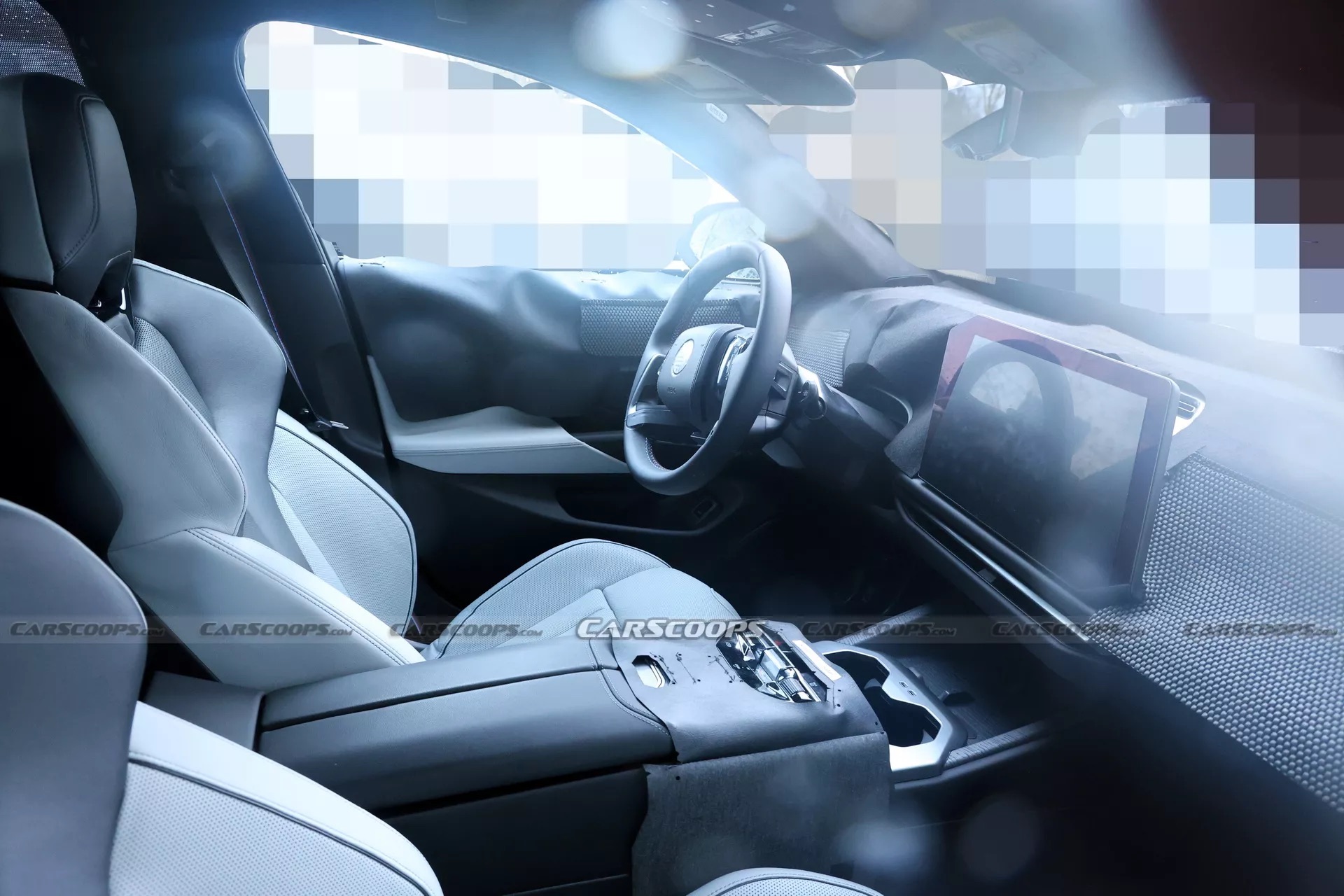 BMW 5 Series mới lộ nội thất lột x&aacute;c ho&agrave;n to&agrave;n: M&agrave;n h&igrave;nh khủng, HUD si&ecirc;u d&agrave;i tr&ecirc;n k&iacute;nh l&aacute;i, căng mắt vẫn kh&oacute; t&igrave;m nổi n&uacute;t bấm- Ảnh 1.