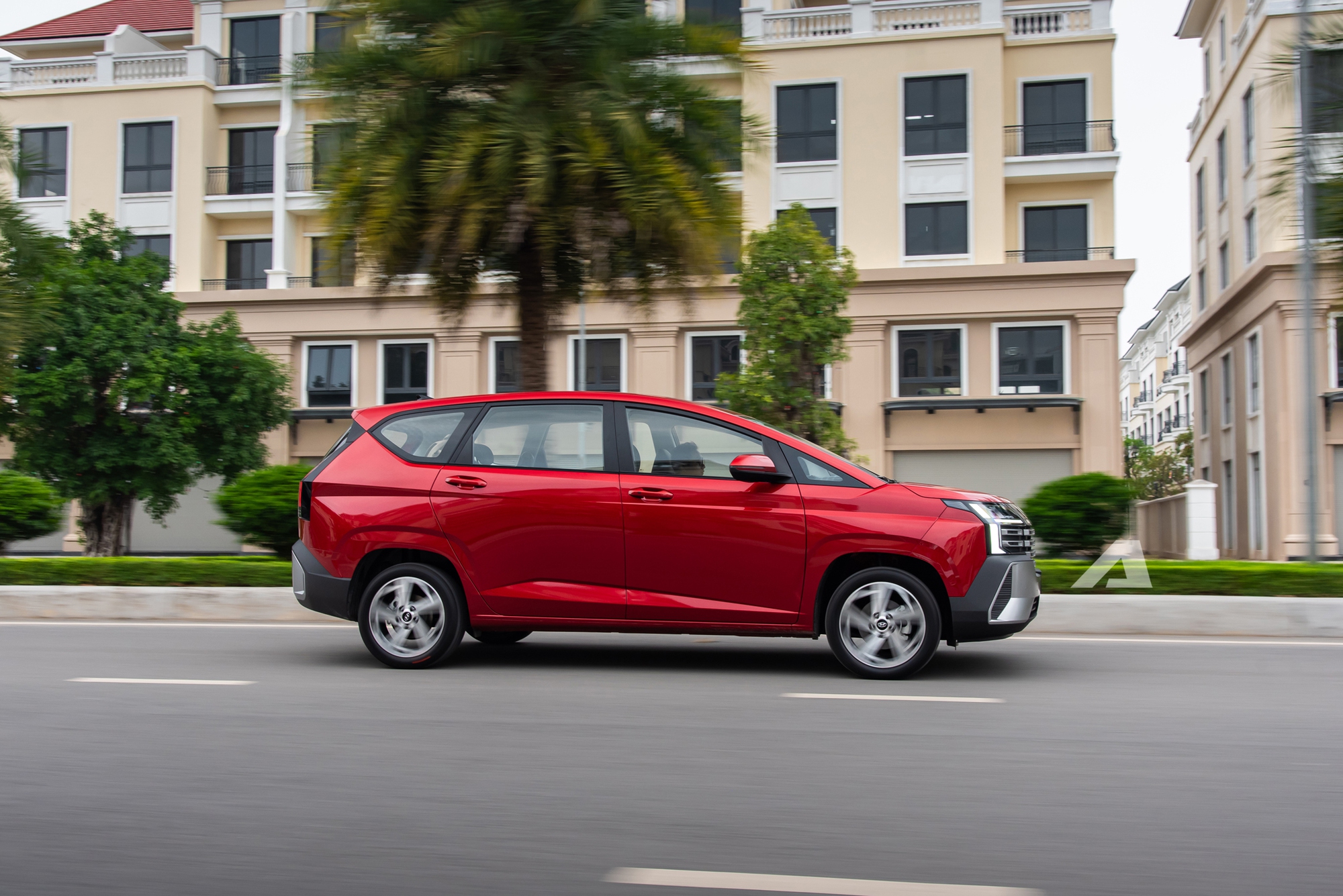 Tôi trải nghiệm Hyundai Stargazer 2026 giá 615 triệu và thấy xe gia đình đủ ADAS, không gian rộng, nội thất mới như này cũng sướng!- Ảnh 11. Tôi trải nghiệm Hyundai Stargazer 2026 giá 615 triệu và thấy xe gia đình đủ ADAS, không gian rộng, nội thất mới như này cũng sướng!- Ảnh 11.