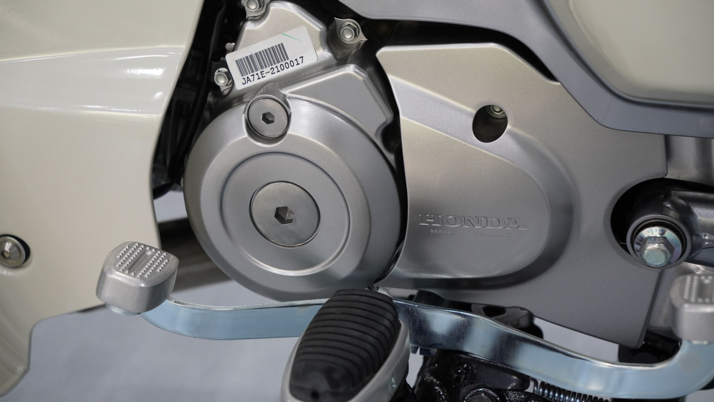 Honda Super Cub nhập Th&aacute;i gi&aacute; ngang ngửa SH350i- Ảnh 12.