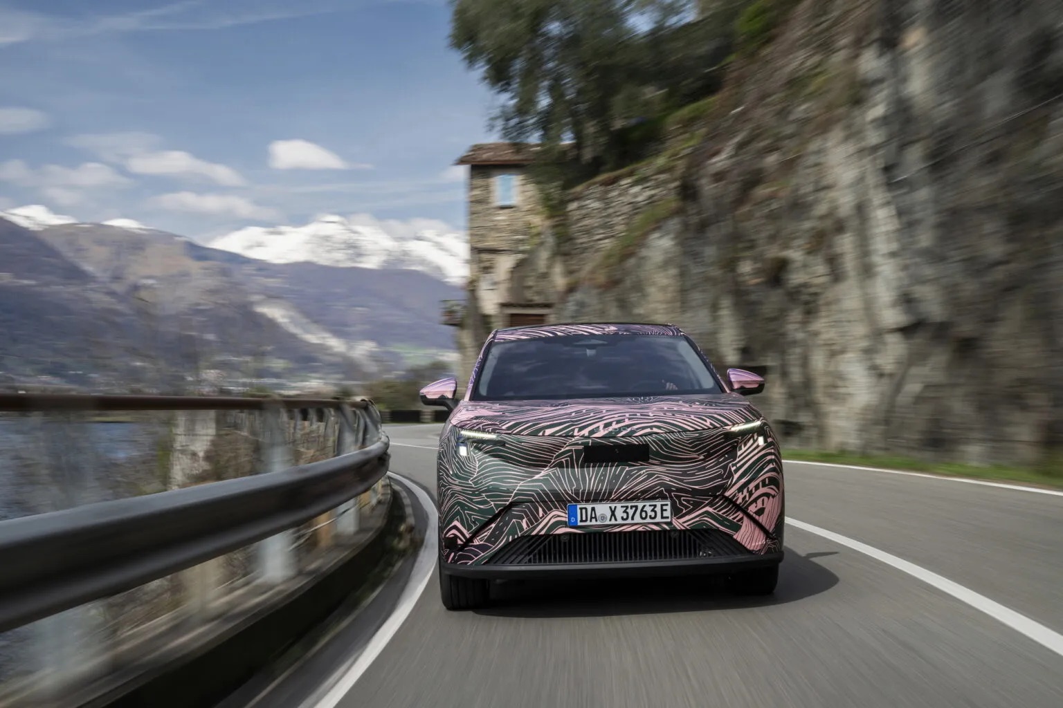 Skoda Peaq - SUV khủng nhất của h&atilde;ng được h&eacute; lộ bộ ảnh mới c&ugrave;ng th&ocirc;ng số: Lớn hơn Kodiaq, cấu h&igrave;nh 5-7 chỗ, chạy hơn 600km/sạc- Ảnh 11.