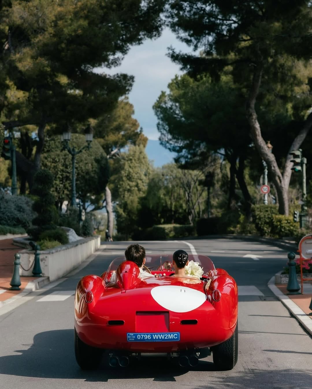 Đ&aacute;m cưới tầm cỡ quốc tế, chao đảo to&agrave;n cầu: M&agrave;n rước d&acirc;u 319 tỷ, c&ocirc; d&acirc;u đẹp như C&ocirc;ng ch&uacute;a x&eacute; truyện bước ra- Ảnh 7.