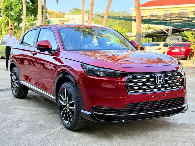 Loạt xe chạy 100km chưa hết 100.000 đồng tiền đổ xăng tại Việt Nam: C&oacute; SUV tiết kiệm xăng hơn cả xe m&aacute;y- Ảnh 4.