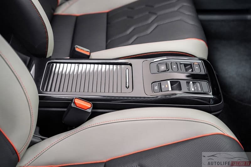 Honda e:N2 sắp b&aacute;n tại ĐN&Aacute;: Gi&aacute; dự kiến quy đổi 1,2 tỷ đồng, nhập Trung Quốc, to ngang CR-V, chạy 530km/lần sạc- Ảnh 12.